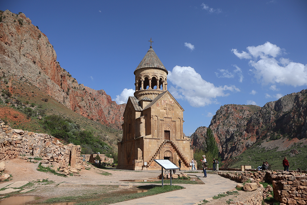 Beyond Yerevan: Oh hey Noah, there’s monasteries, wine, and a shoe here