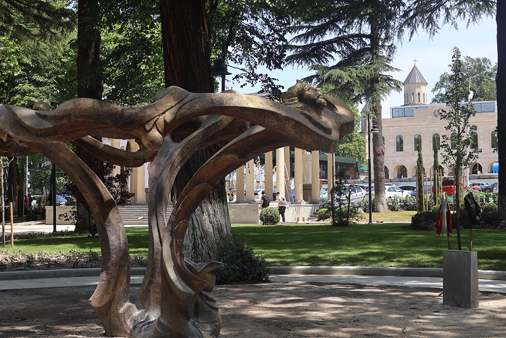 Kutaisi: Chill, Coffee, Politics, Mafia